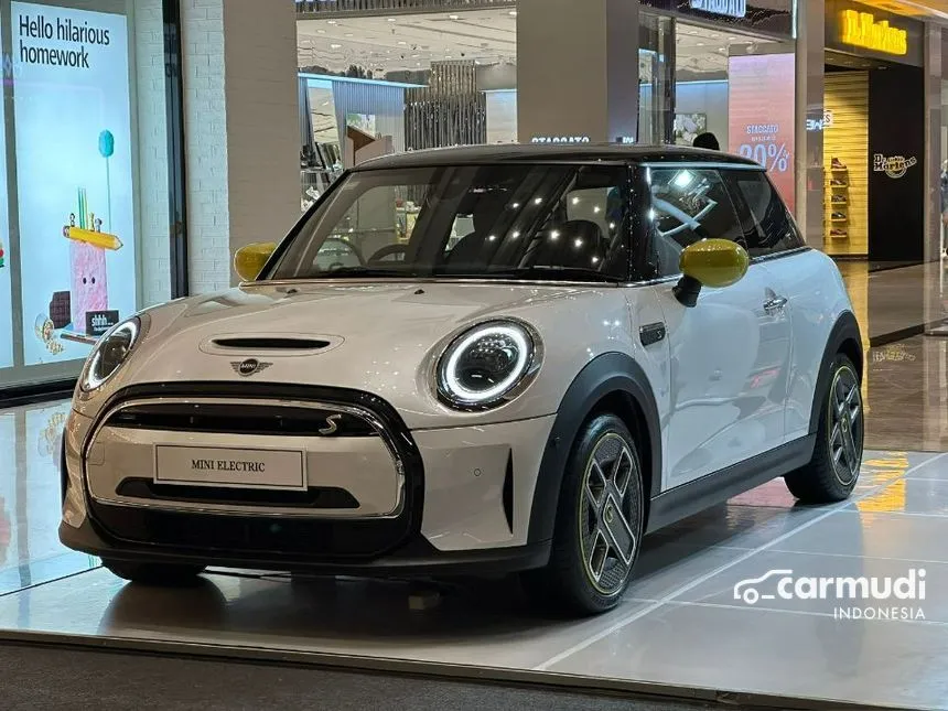 Jual Mobil MINI Cooper 2023 S Electric Level 3 di DKI Jakarta Automatic Hatchback Putih Rp 1.046.000.000