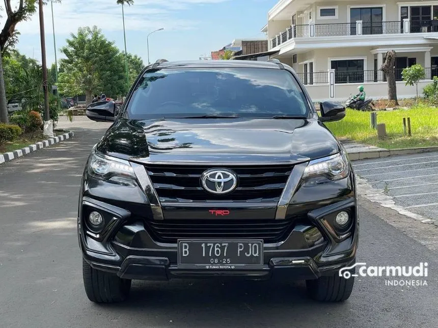 2020 Toyota Fortuner VRZ TRD 4X2 SUV