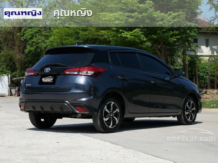2024 Toyota YARIS Smart Hatchback