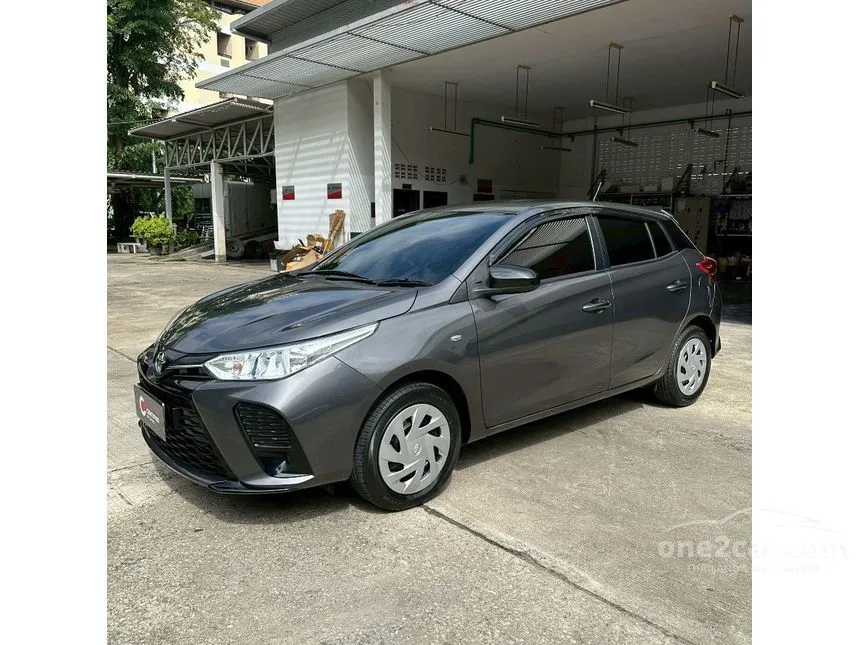 2022 Toyota YARIS Entry Hatchback