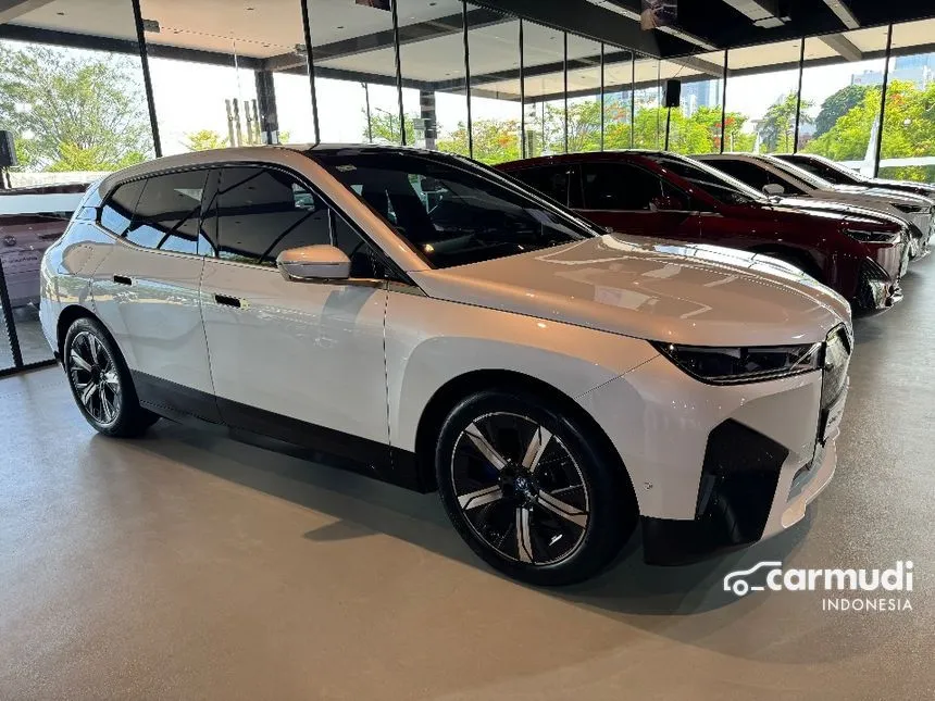 2023 BMW iX xDrive40 Sport Wagon