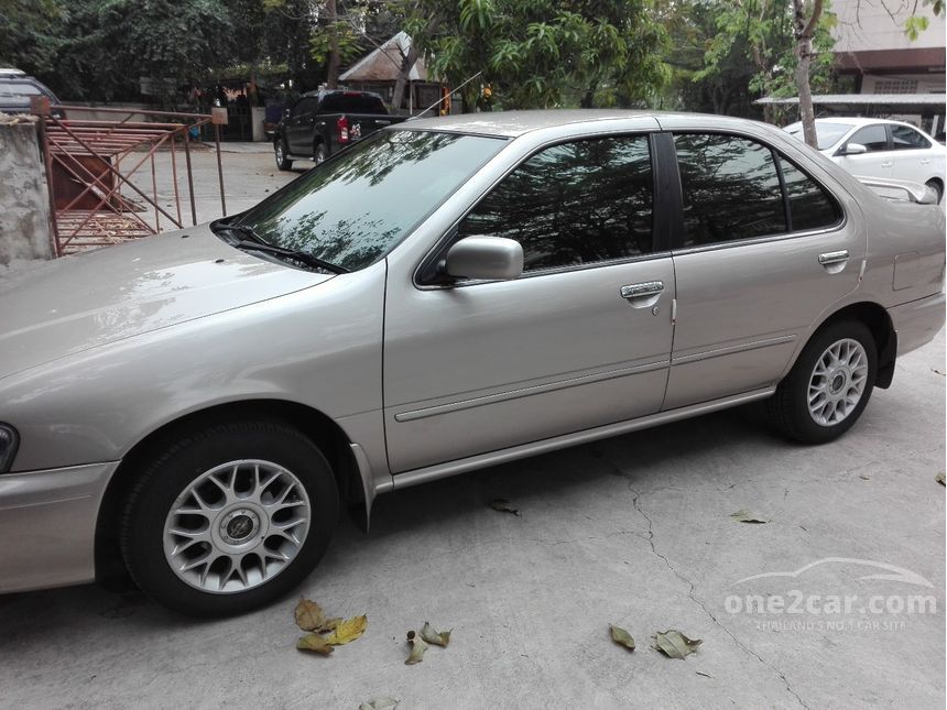 Nissan SUNNY 2000 B14-15 (ปี 94-00) Super Saloon 1.6 เกียร์อัตโนมัติ สี ...