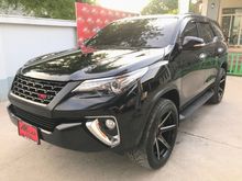 2017 Toyota Fortuner 2.8 (ปี 15-18) V SUV AT