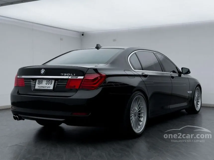 2010 BMW 730Li Sedan