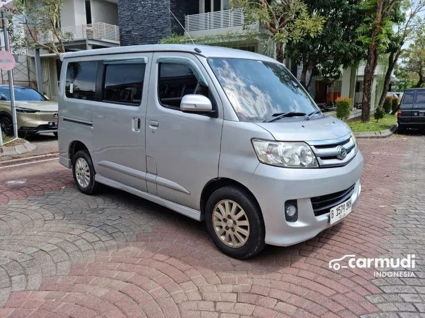 2012 Daihatsu Luxio X Wagon