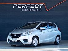 2015 Honda Jazz 1.5 (ปี 14-18) V i-VTEC Hatchback AT