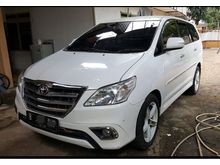 Innova 2.5 V 2014 putih