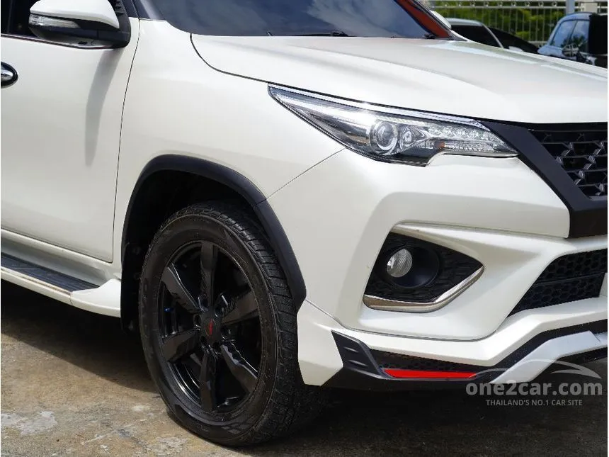 2017 Toyota FORTUNER TRD Sportivo (Blacktop) SUV