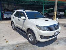 2013 Toyota Fortuner 3.0 (ปี 12-15) V SUV