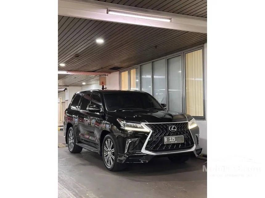 2016 Lexus LX 570 Sport SUV