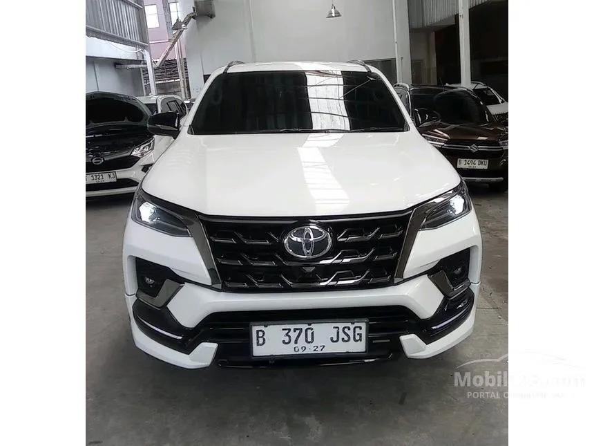 Jual Mobil Toyota Fortuner 2022 GR Sport 4X2 2.8 di Jawa Barat Automatic SUV Putih Rp 518.000.000