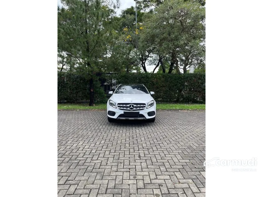 2019 Mercedes-Benz GLA200 AMG Line SUV