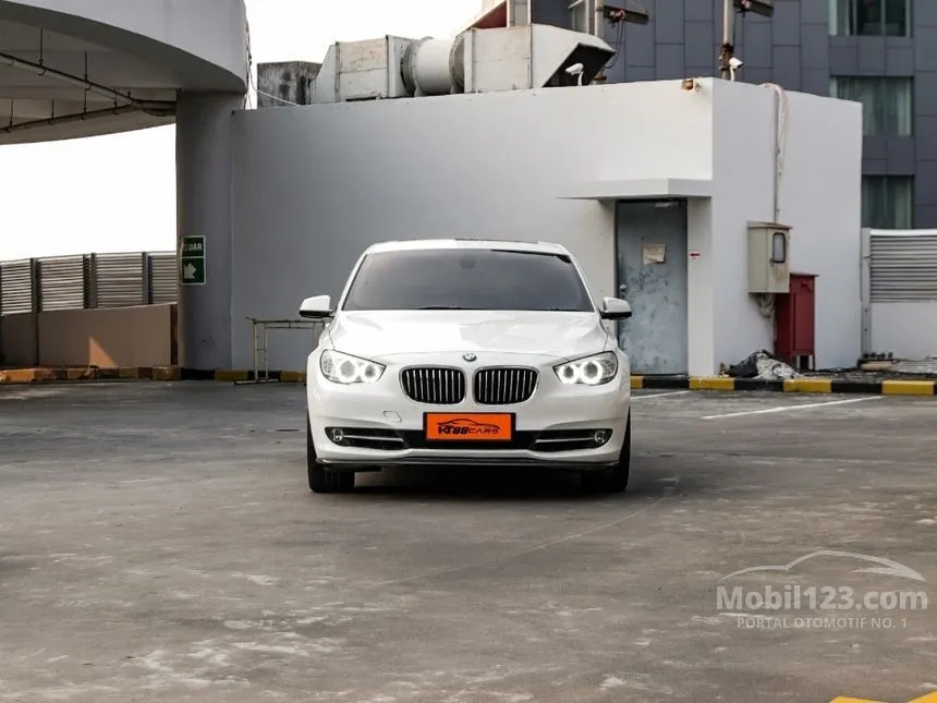 2011 BMW 535i Luxury GT Hatchback