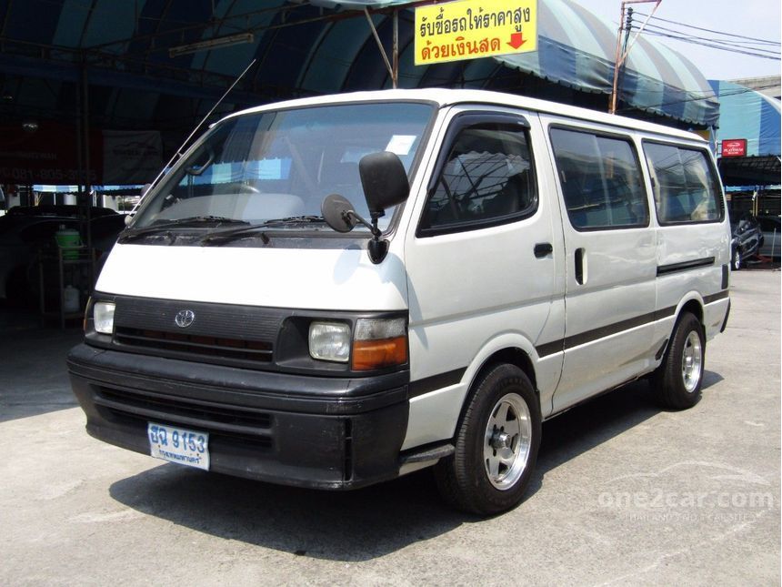 1995 Toyota Hiace 2.4 หัวจรวด (ปี 92-04) Van MT มือสอง One2car