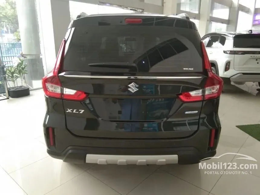 Jual Mobil Suzuki XL7 2024 BETA Hybrid 1.5 di DKI Jakarta Manual Wagon Lainnya Rp 230.398.000