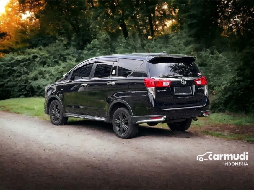 2020 Toyota Innova Venturer Wagon