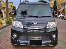2017 Daihatsu Luxio 1.5 D MPV,kredit Tdp Rp 15 juta