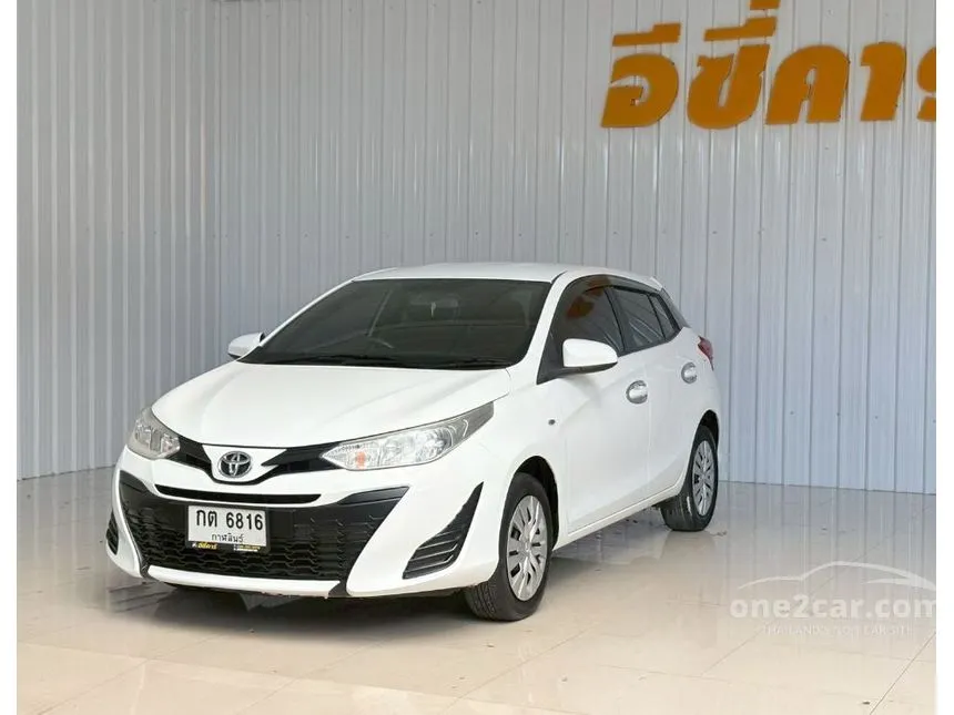 2018 Toyota YARIS J Hatchback