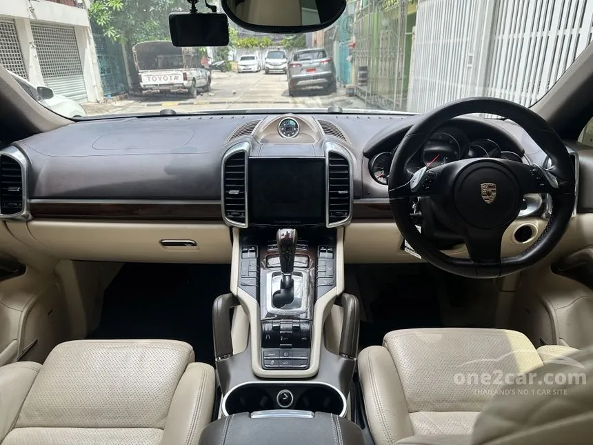2011 Porsche CAYENNE D SUV