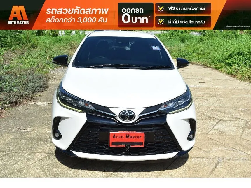 2021 Toyota YARIS High Hatchback