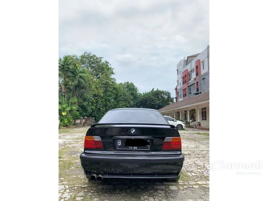 BMW 318i 1996 E36 1.8 Manual 1.8 In DKI Jakarta Manual Sedan Black For ...