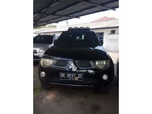 Mitsubishi Strada Triton 2.8 Manual Double Cabin 4x4