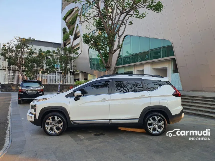 2023 Mitsubishi Xpander CROSS Premium Package Wagon