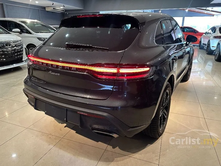 2022 Porsche Macan SUV