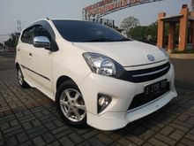 Toyota Agya 1.0 TRD Sportivo 2015 AT white elegant , Top condition