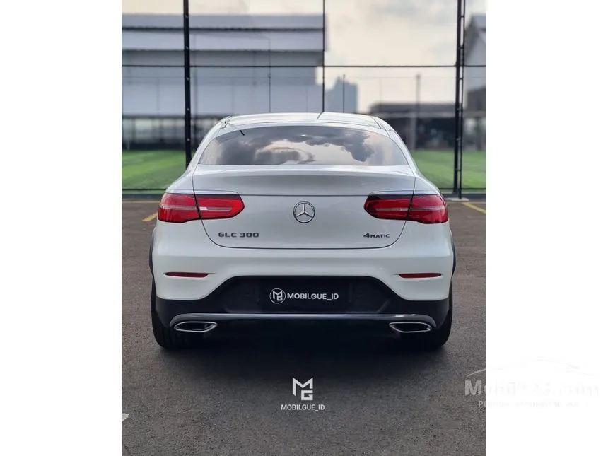 2019 Mercedes-Benz GLC300 AMG Line Coupe