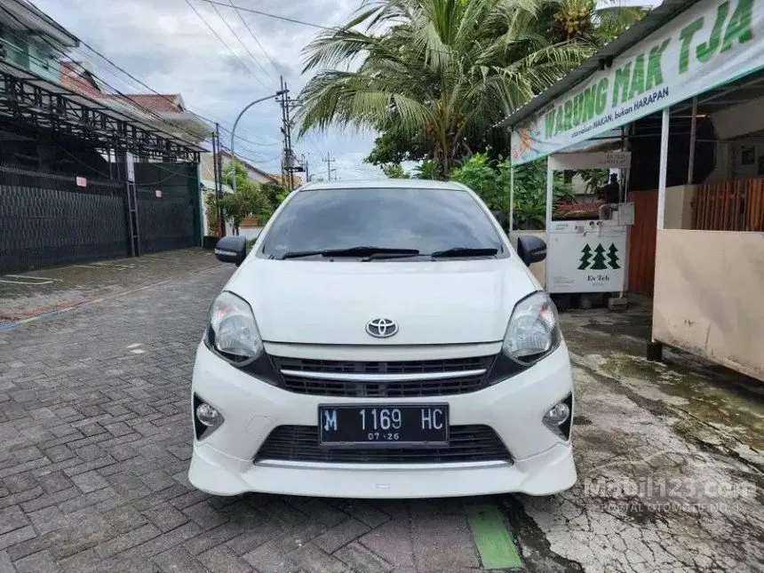 Jual Mobil Toyota Agya 2016 TRD S 1.0 di Jawa Timur Automatic Hatchback Putih Rp 115.000.000