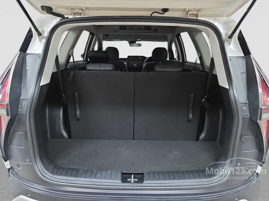 2023 Hyundai Stargazer X Prime MPV
