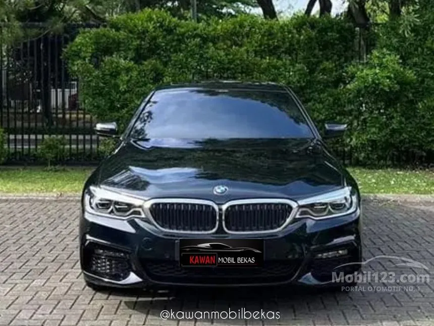 Jual Mobil BMW 530i 2020 M Sport 2.0 di DKI Jakarta Automatic Sedan Hitam Rp 675.000.000