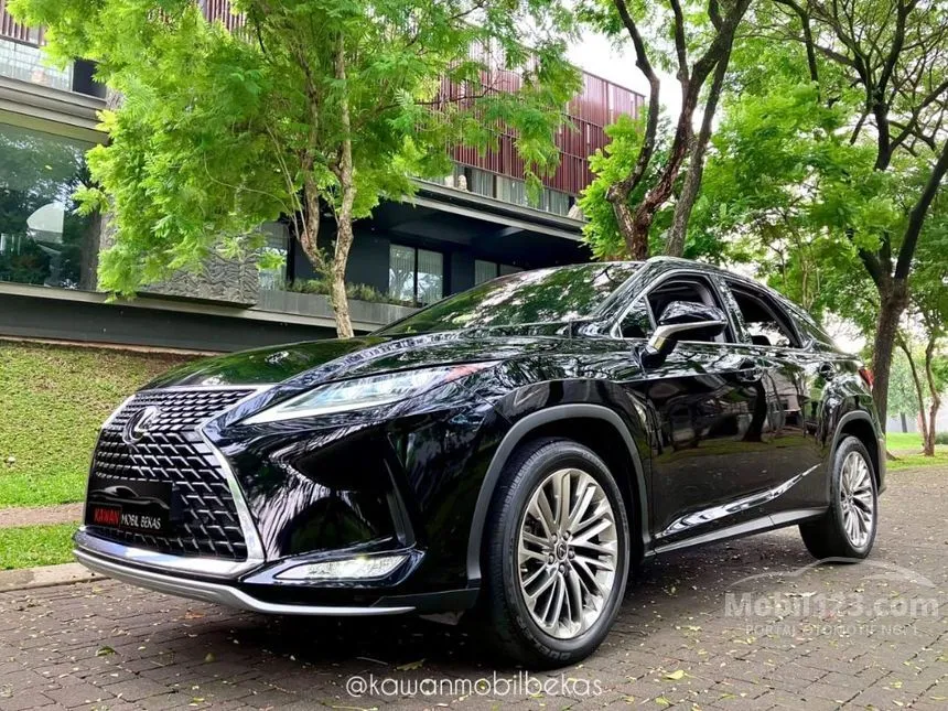 Jual Mobil Lexus RX300 2020 Luxury 2.0 di Banten Automatic SUV Hitam Rp 865.000.000