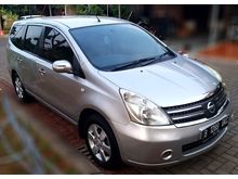 Nissan Grand Livina XV Ultimate 1.8 AT 2010 Dp. 8 jt ajah...