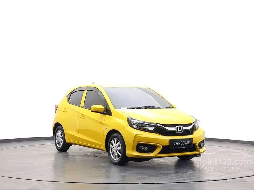 Jual Mobil Honda Brio 2022 Satya E 1.2 di Jawa Barat Automatic Hatchback Kuning Rp 155.000.000