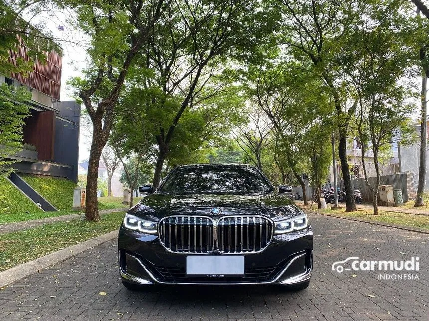 2020 BMW 740Li Opulence Sedan