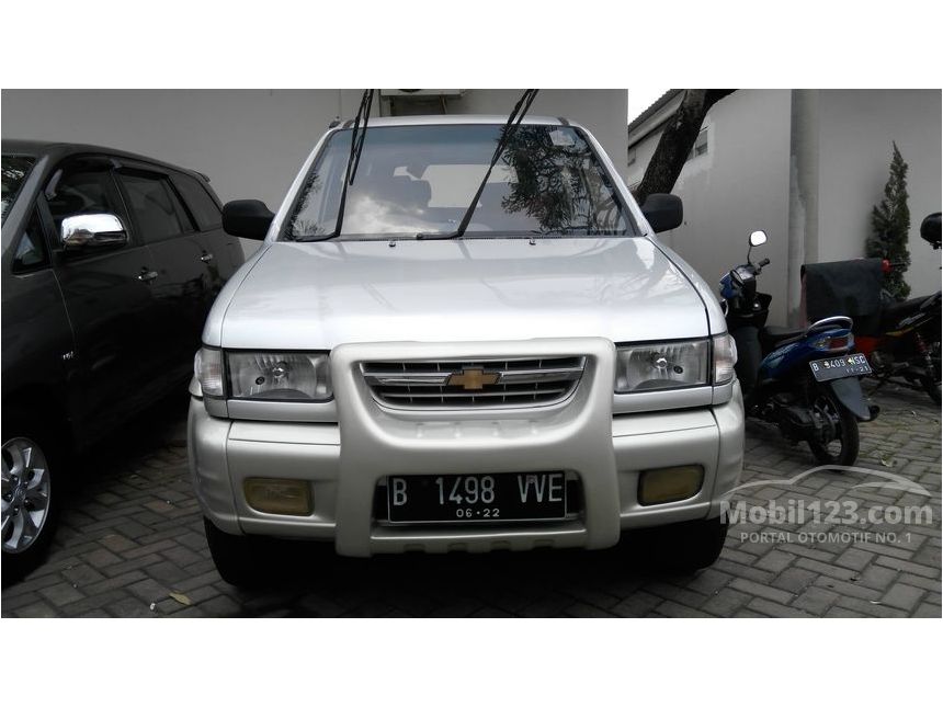 Jual Mobil  Chevrolet  Tavera  2002 LT 2 2 di Banten Manual 