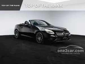 2017 Mercedes-Benz SLC300 2.0 AMG Dynamic Convertible