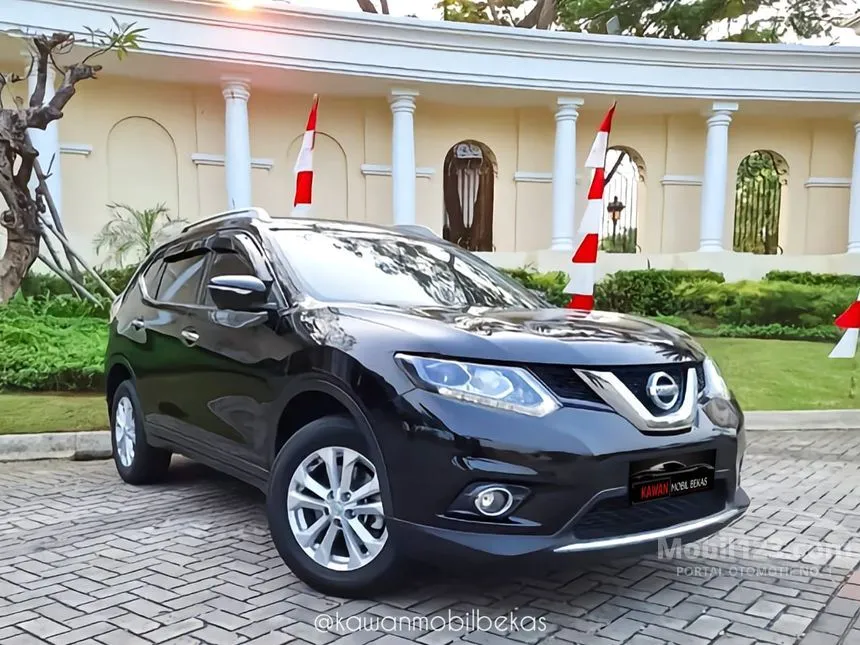 Jual Mobil Nissan X