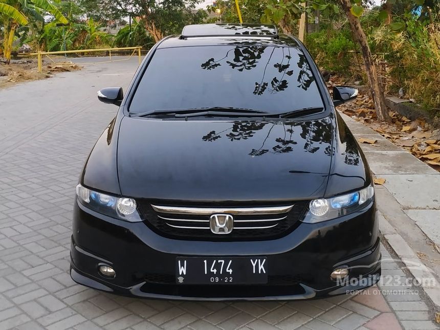 Jual Mobil  Honda  Odyssey  2004 2 4 2 4 di Jawa Timur 