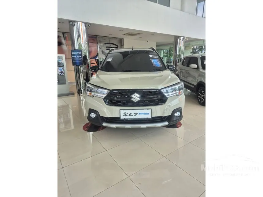 Jual Mobil Suzuki XL7 2024 Alpha Hybrid 1.5 di DKI Jakarta Automatic SUV Lainnya Rp 250.000.000