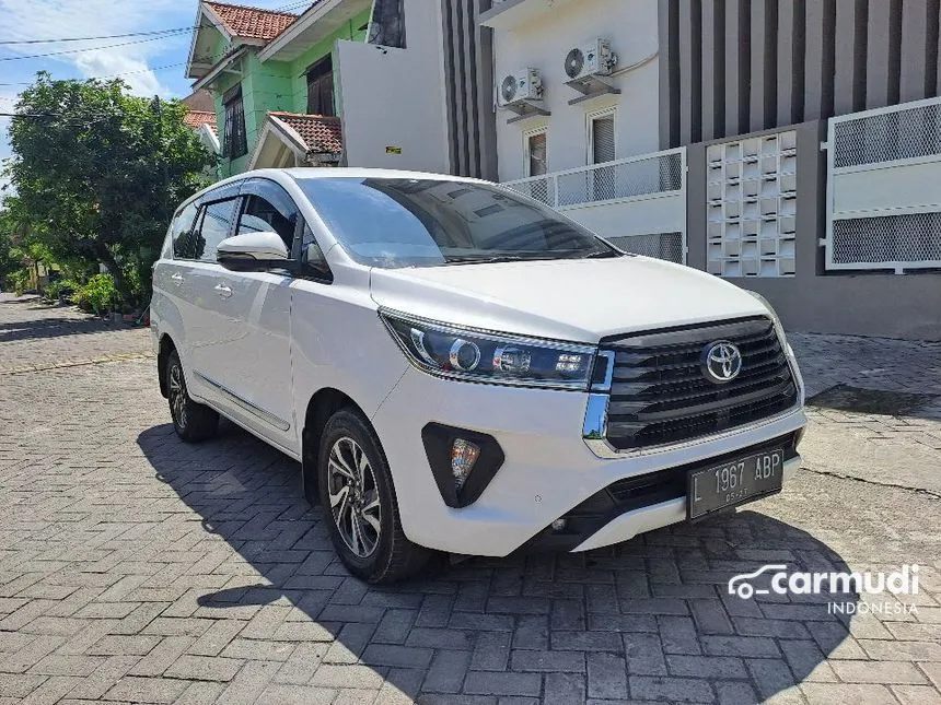Jual Mobil Toyota Kijang Innova 2022 V 2.4 di Jawa Timur Automatic MPV Putih Rp 490.000.000