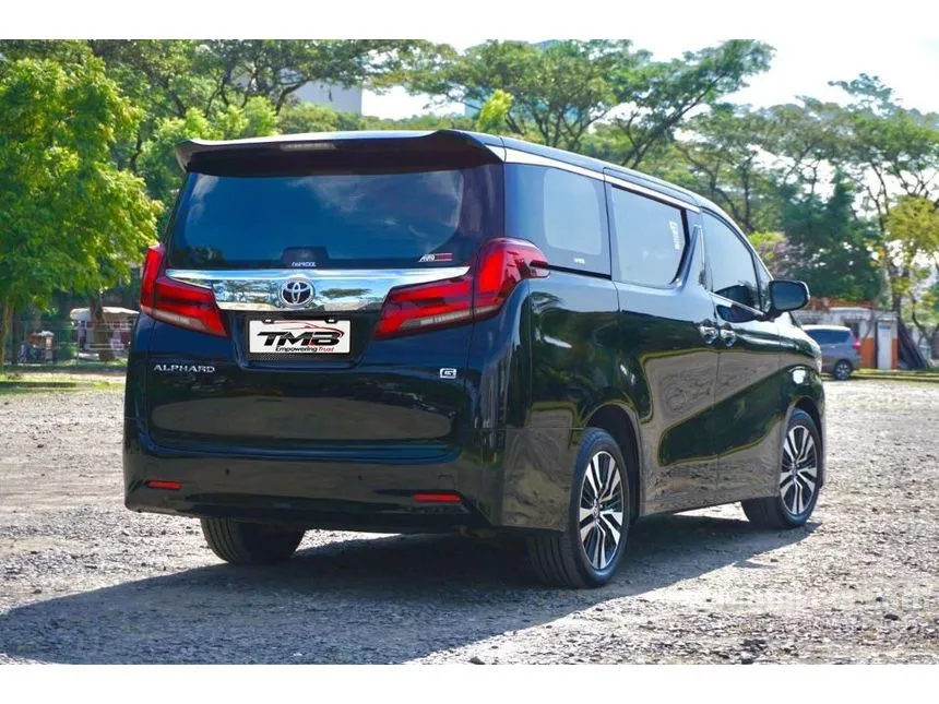 2022 Toyota Alphard G MPV