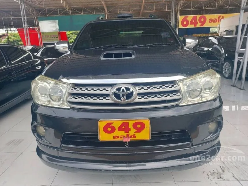 2009 Toyota FORTUNER V SUV