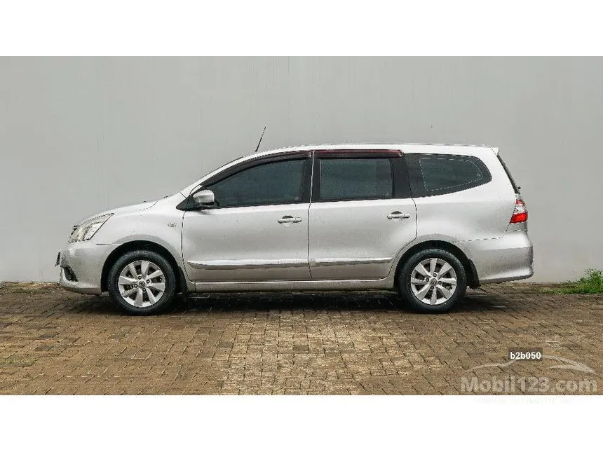 2014 Nissan Grand Livina XV MPV