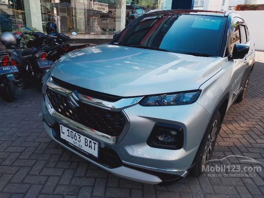 Jual Mobil Suzuki Grand Vitara 2024 GX 1.5 di Jawa Timur Automatic SUV Silver Rp 305.000.000
