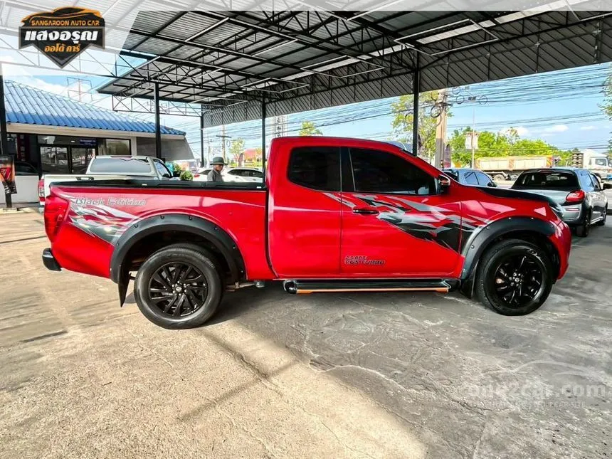 2019 Nissan NP 300 Navara Calibre E Black Edition King Cab Pickup