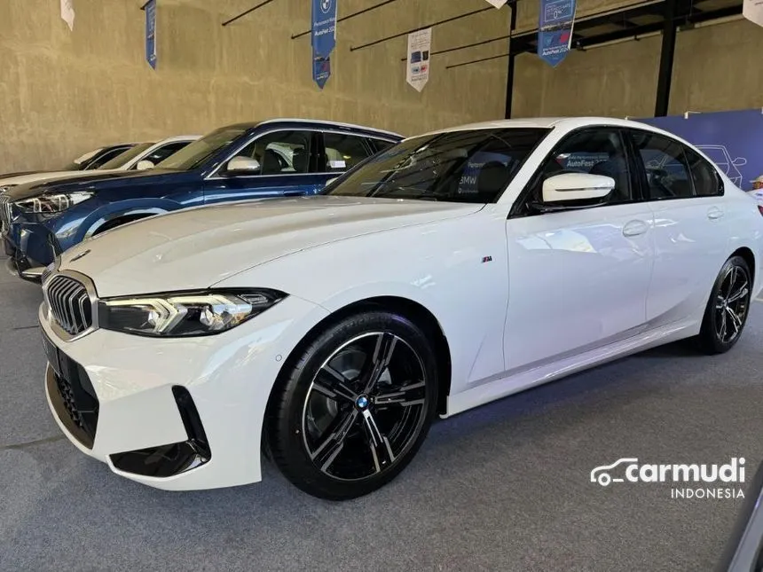 2025 BMW 320i M Sport Sedan