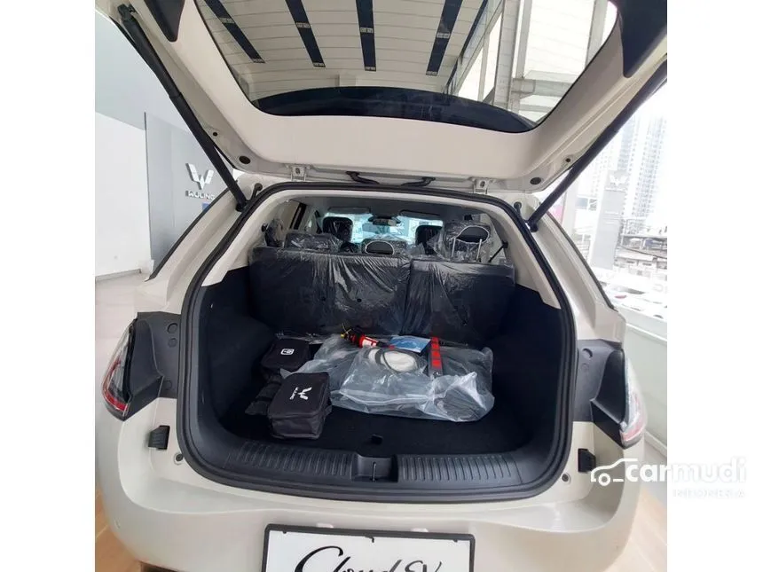 2024 Wuling Cloud EV EV Hatchback